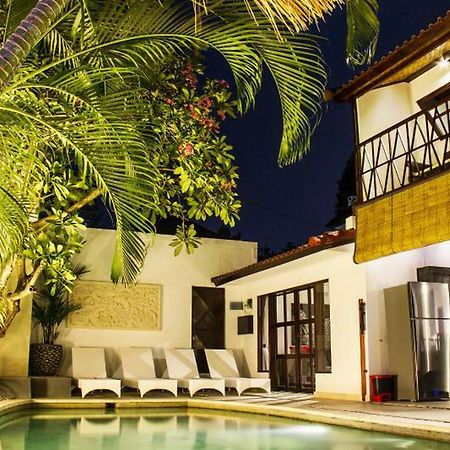 Villa Gardenia Seminyak  Luaran gambar